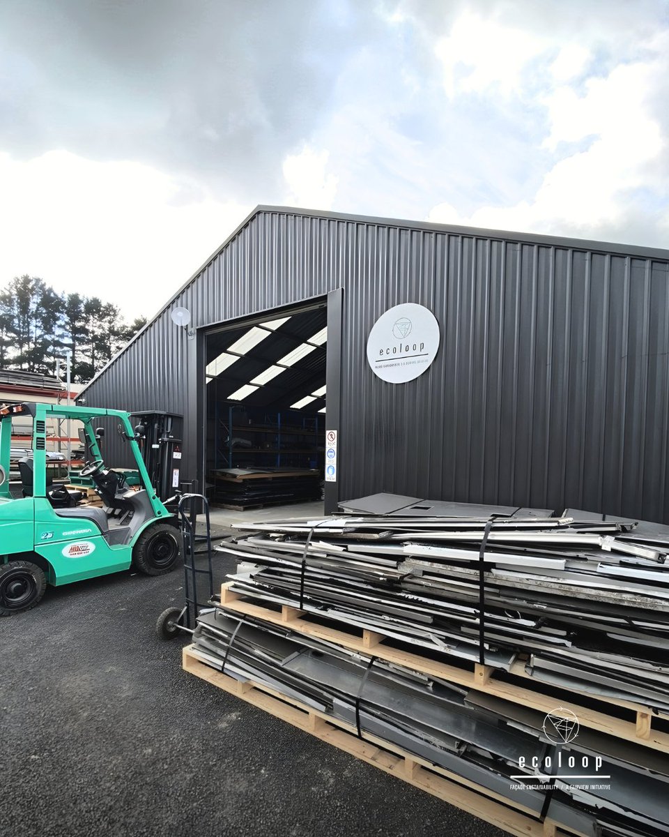 FairviewArch's tweet image. SUSTAINABILITY // Closing the Loop with Ecoloop 🌱

Australia’s first dedicated Aluminium Composite Panel recycling plant, diverting cladding waste from landfill.

Learn more: ap1.hubs.ly/y0sGFx0

#Fairview #CircularEconomy #CladdingSolutions #Ecoloop #CountOnFairview
