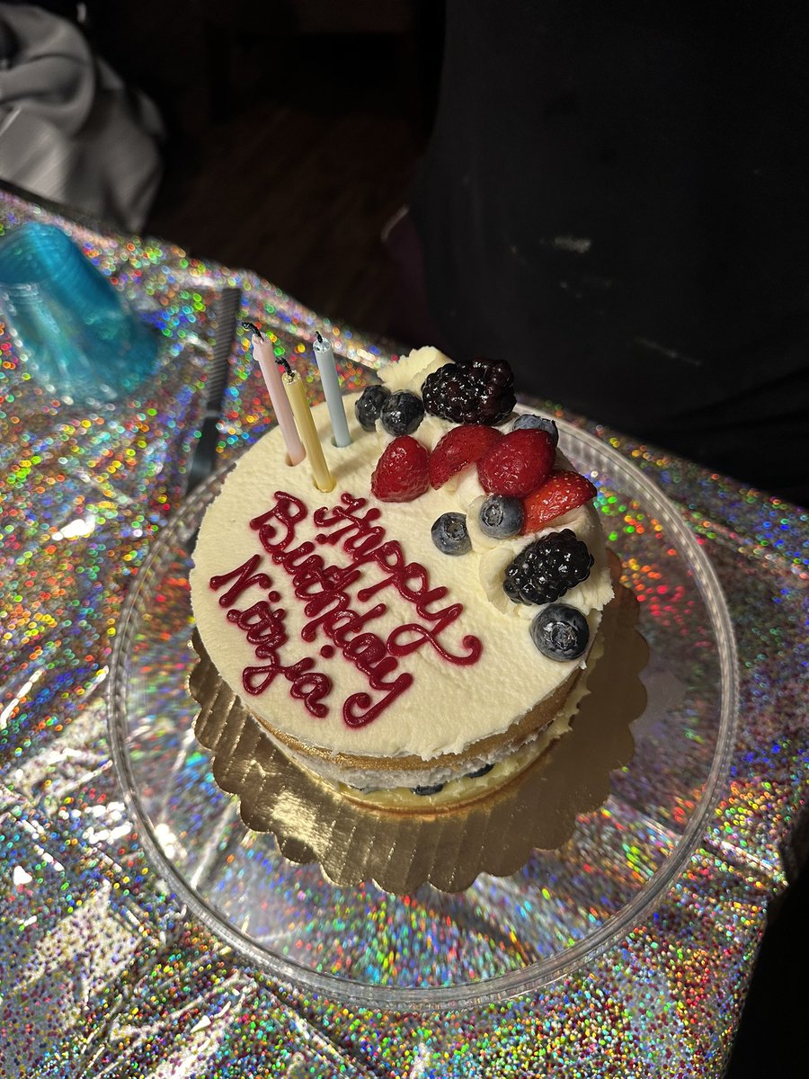 Catalina Marta 💛✨🌙 tweet media