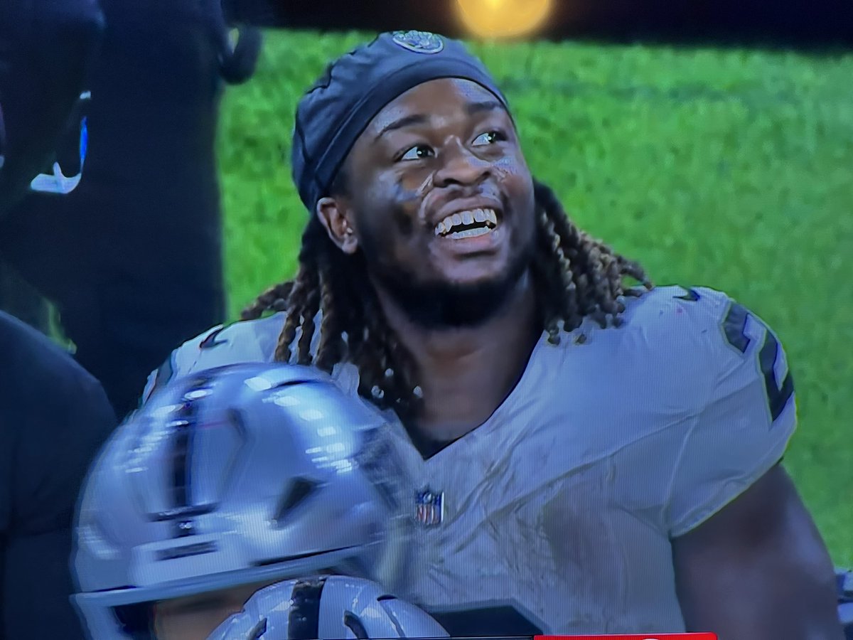 Ballgame_KTIK's tweet image. There’s that smile again.