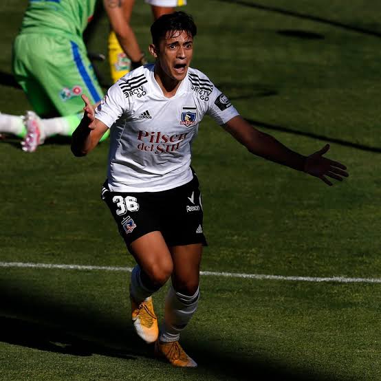 Renzo ⭐34⭐ (@renfid) on Twitter photo 