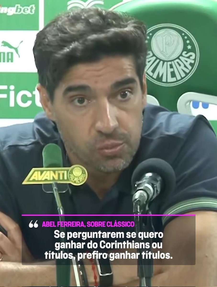 pedromarquesfut's tweet image. Em 4 jogos eliminatórios contra o Corinthians, o Palmeiras:

❌ não venceu nenhum
❌ não marcou um gol sequer

Paulista foi decidido no Allianz. Na Copa do Brasil, derrota em casa e fora

Corinthians termina o ano com duas taças

E o Palmeiras… 👎