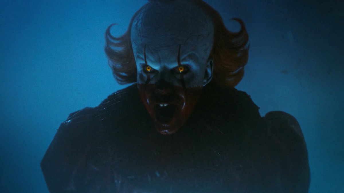 Las mejores series que vi en el 2025 👇🏻

#10: It: Welcome to Derry  No esperaba nada de ella después de la terrible última película, pero esta serie terminó sorprendiéndome. Se tambaleó bastante en sus episodios iniciales y no fui fan de la dependencia que tenía del CGI para