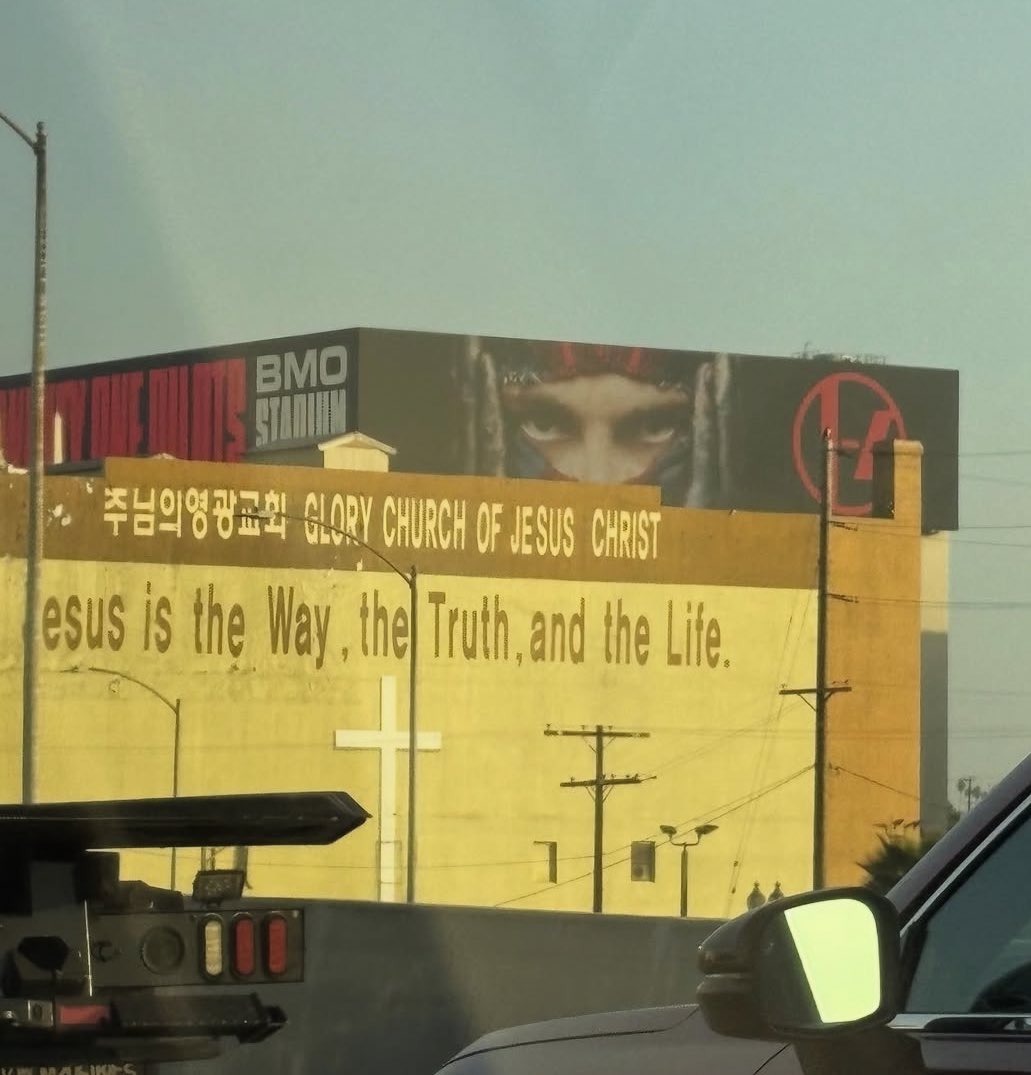 dirtywretched's tweet image. and when i arrive i wont know anyone