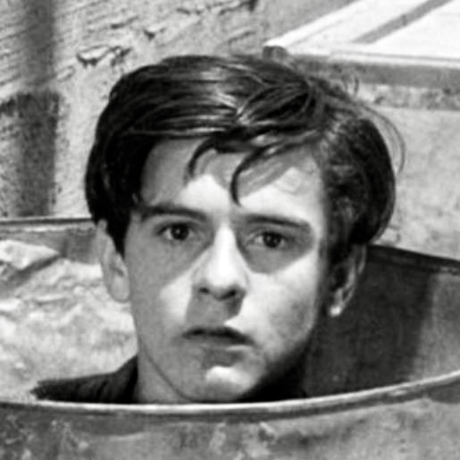 DrBuzz_Forensic's tweet image. Actor Frankie Darro was #BornOnThisDay Dec. 22, 1917. Child/teen/adult film star &amp;amp; was the voice for Disney's Pinocchio: "Lampwick" (1940) &amp;amp; Forbidden Planet operator for "Robby the Robot"(1956). Battling #alcoholism he passed in 1976 (age 59) from heart attack #RIP #GoneTooSoon