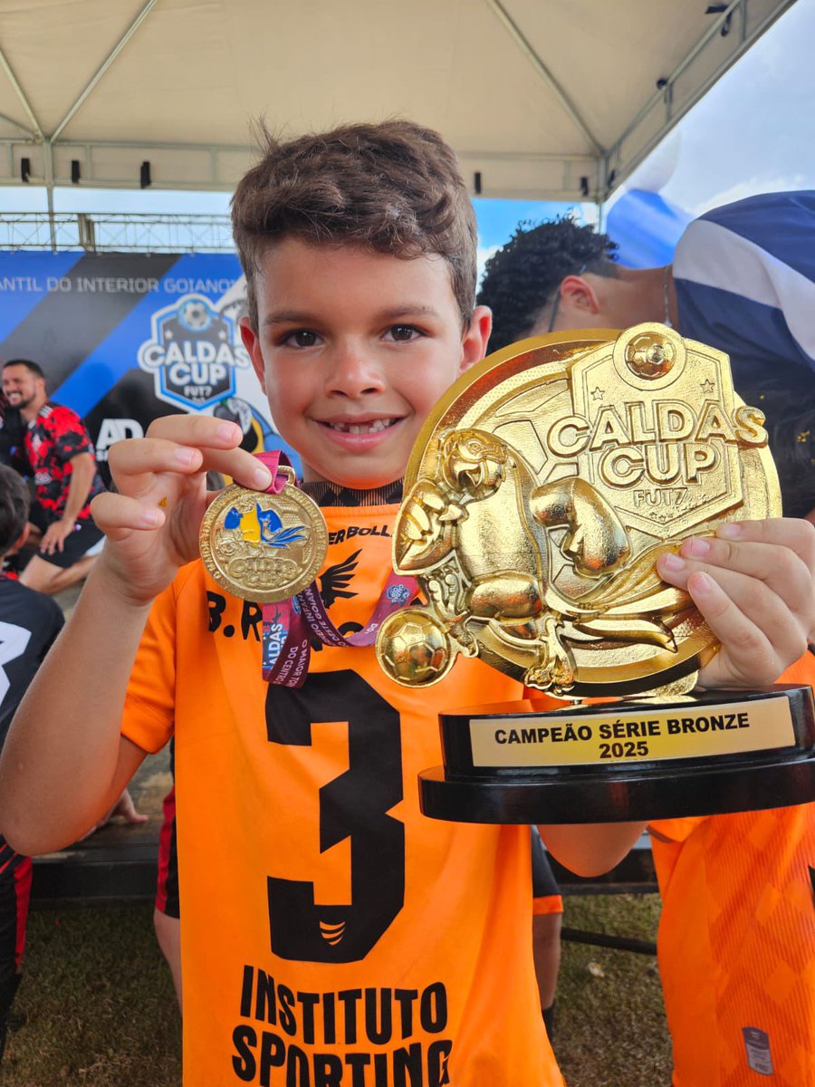 Pedroeelias's tweet photo. 🏆🧡 https://t.co/aCRu9EwrDH