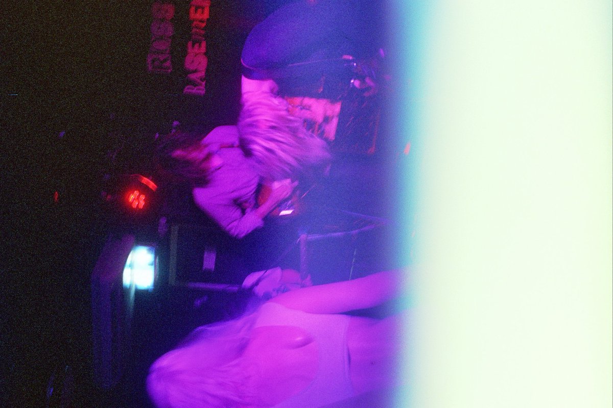 _urbicide's tweet photo. Broken cameraa can't take photos https://t.co/KJXkGc0pra
