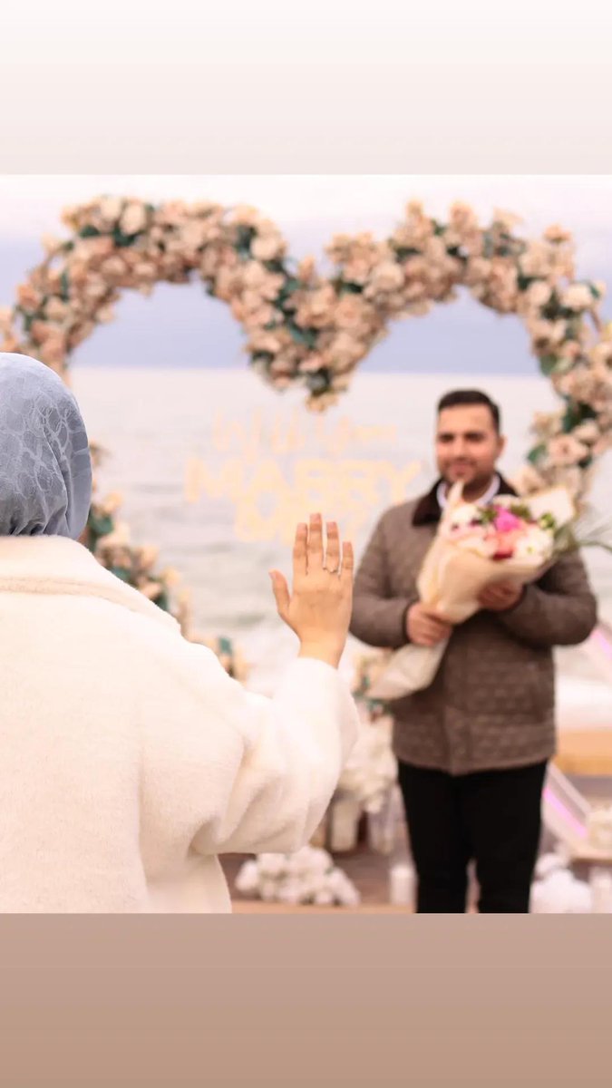 aliuludagg0's tweet photo. 💍🤍✨”
“🌊💐💍”
“Bir diz, bir yüzük, bir ömür ❤️” https://t.co/WdOx3hKrWg