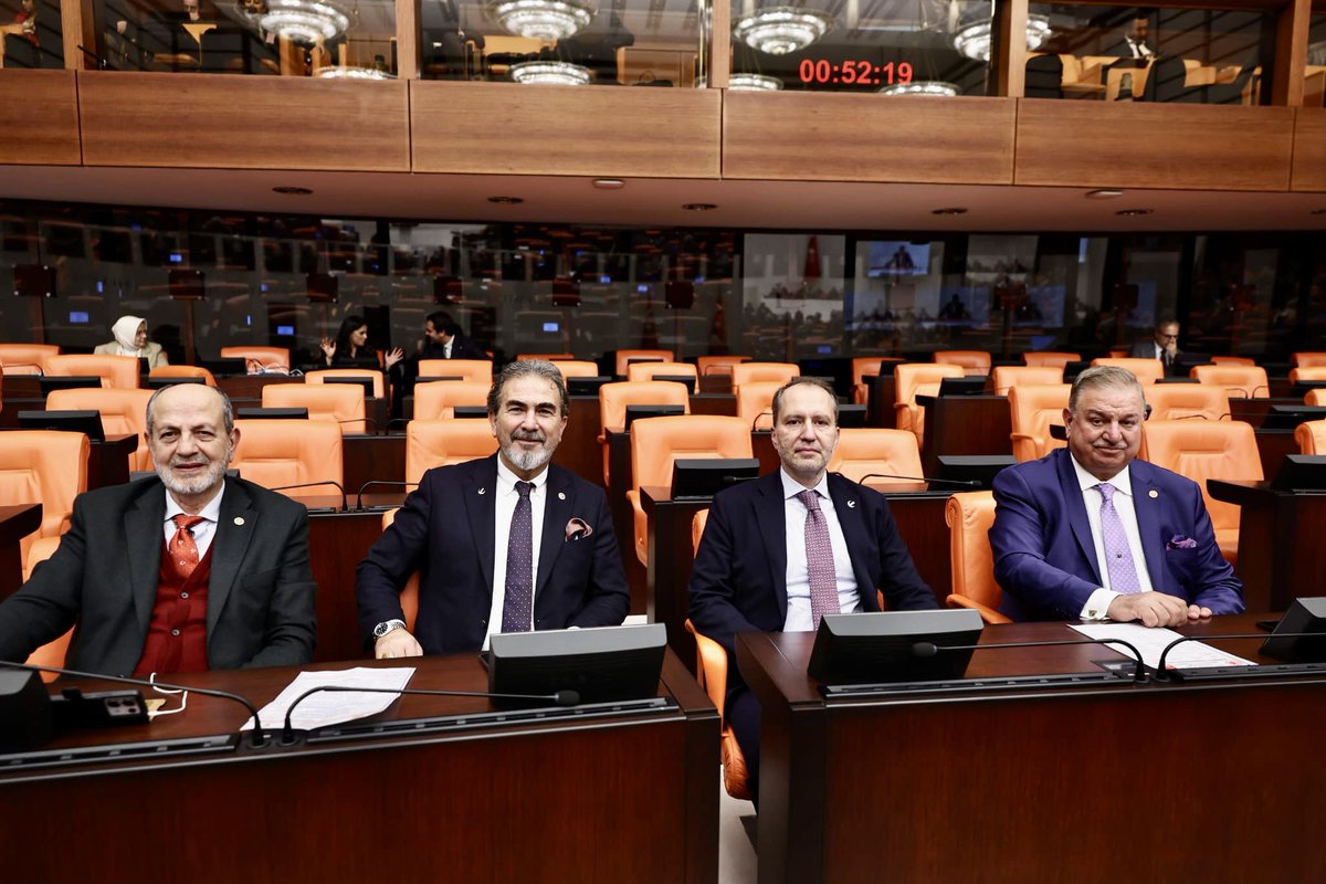 Yeniden Refah Partisi olarak Meclis’e sunulan 2026 Yılı Bütçe Kanunu’na RET oyu vererek, borç ve faiz bütçesine HAYIR dedik.