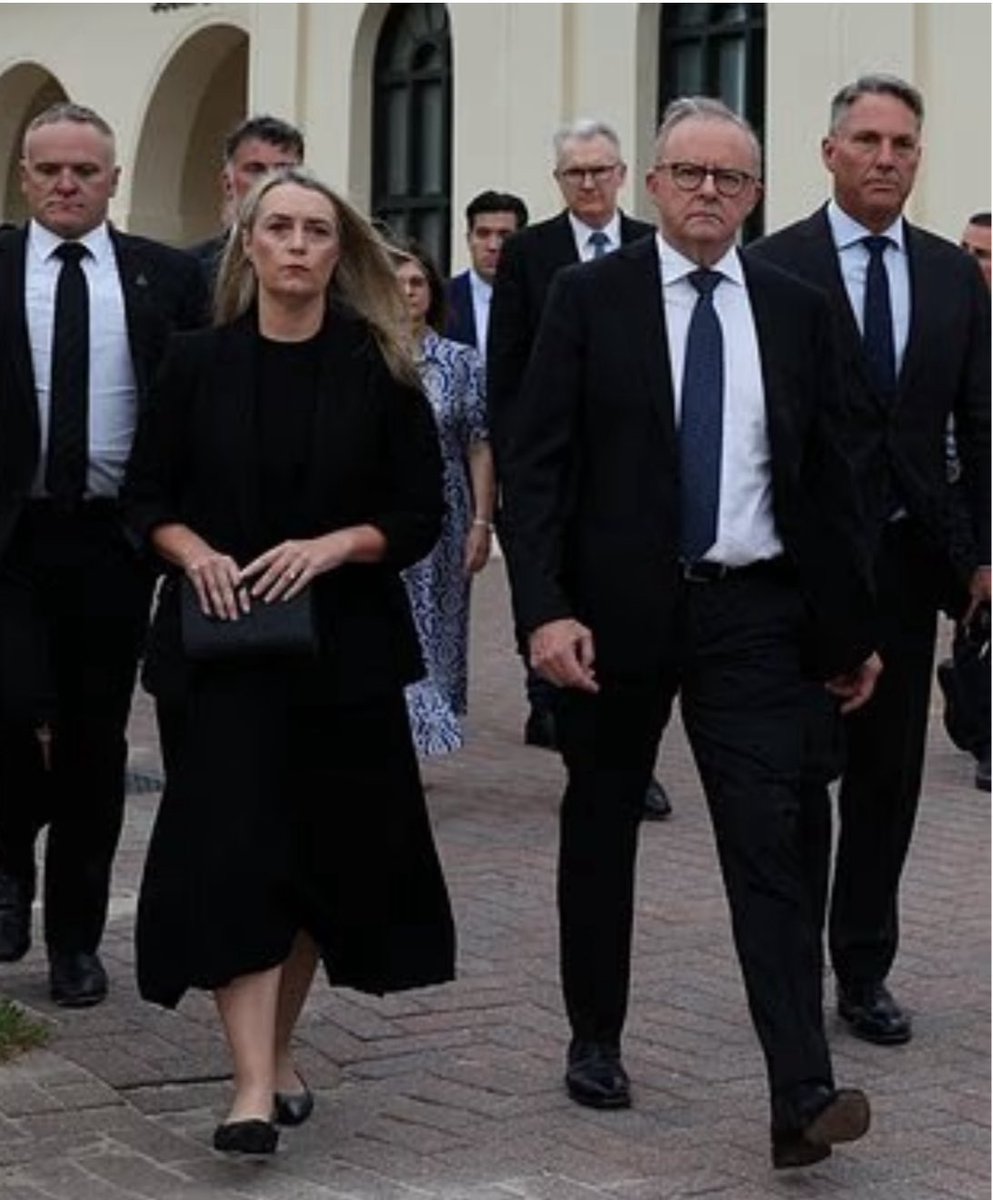 Lisa9Sophia's tweet photo. The four years of division, chaos and hatred Labor have given rise to, has resulted in 15 deaths. 

Australians are rightly seething

Labor do not reflect our values. They do not reflect our culture. They’re active dismembering it before our eyes

It’s too late to go back because they’ve chosen to back ***radicals over the Australians*** the entire time 

Indigenous radicals, Islamic radicals, S*xual radicals, Energy radicals, Gender radicals. These are the only people left supporting this government