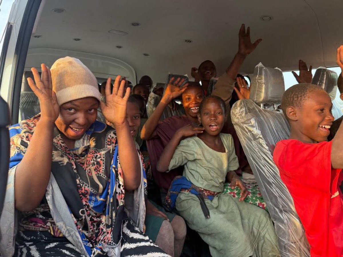 FREEDOM AT LAST

All St Mary’s Schoolchildren Kidnapped by Terror Monster Bandit ma In Niger State Regains Freedom 

All students abducted from St. Mary’s Catholic Private Primary and Secondary School in Papiri, Agwara Local Government Area, Niger State, have been released. 

The