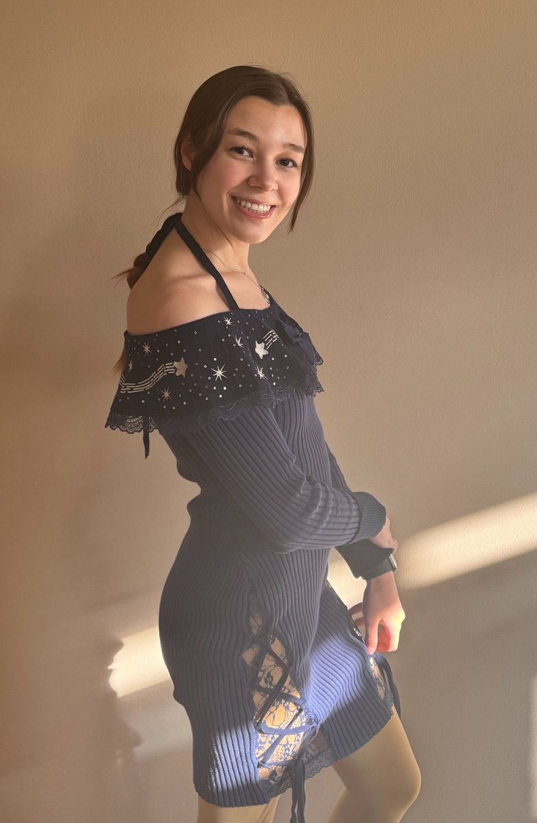 moonmelmelon's tweet image. Def my new favorite dress (by @NyahalloShop) I love the celestial theme so much n just wanted to share!!🌙✨