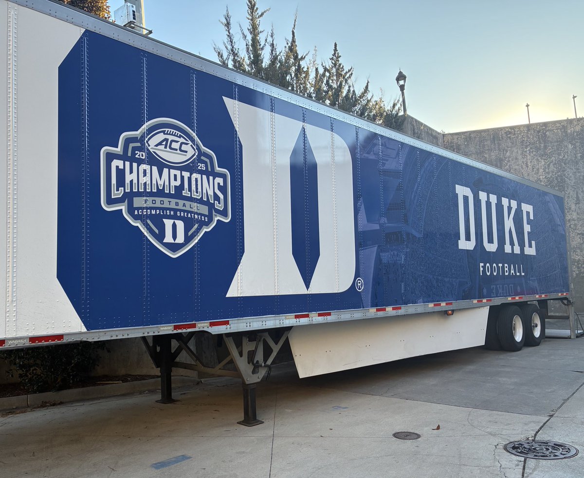 ChrisSWoolsey's tweet image. The equipment trailer for the 2025 ACC Champion @DukeFOOTBALL team is on its way to El Paso, Texas for the @TonyTheTigerSB!
