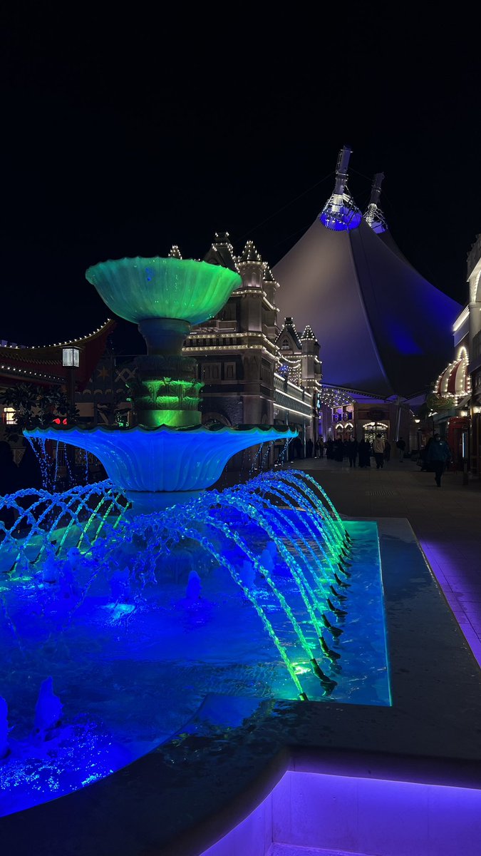 ʟᴀᴠᴀ ‏ tweet media