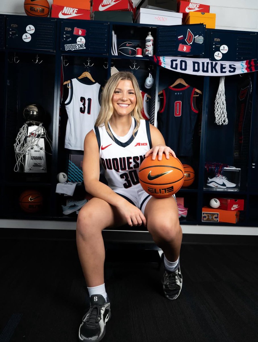 I talk hoops 🏀 tweet media