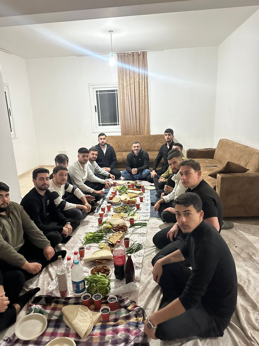 KKTC Ülkü Ocakları Üniversiteler Birimine bağlı Uluslararası Kıbrıs Üniversitesi teşkilatımız tarafından düzenlenen ev davetine, KKTC Ülkü Ocakları Başkanımız Sayın Fatih Arıcı’nın katılımlarıyla bir ev ziyareti gerçekleştirilmiştir.
<a href="/ayyildirim1/">Ahmet Yiğit Yıldırım</a> 
<a href="/hberkeozdemir/">Hüseyin Berke Özdemir</a> 
<a href="/fatiharici61/">Fatih Arıcı 🇹🇷🇦🇿</a>