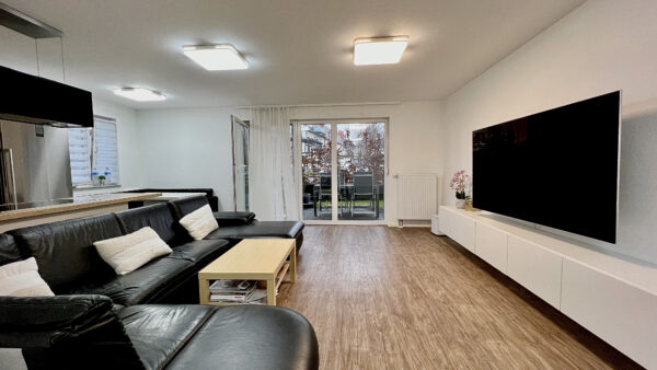 immostarter tweet media