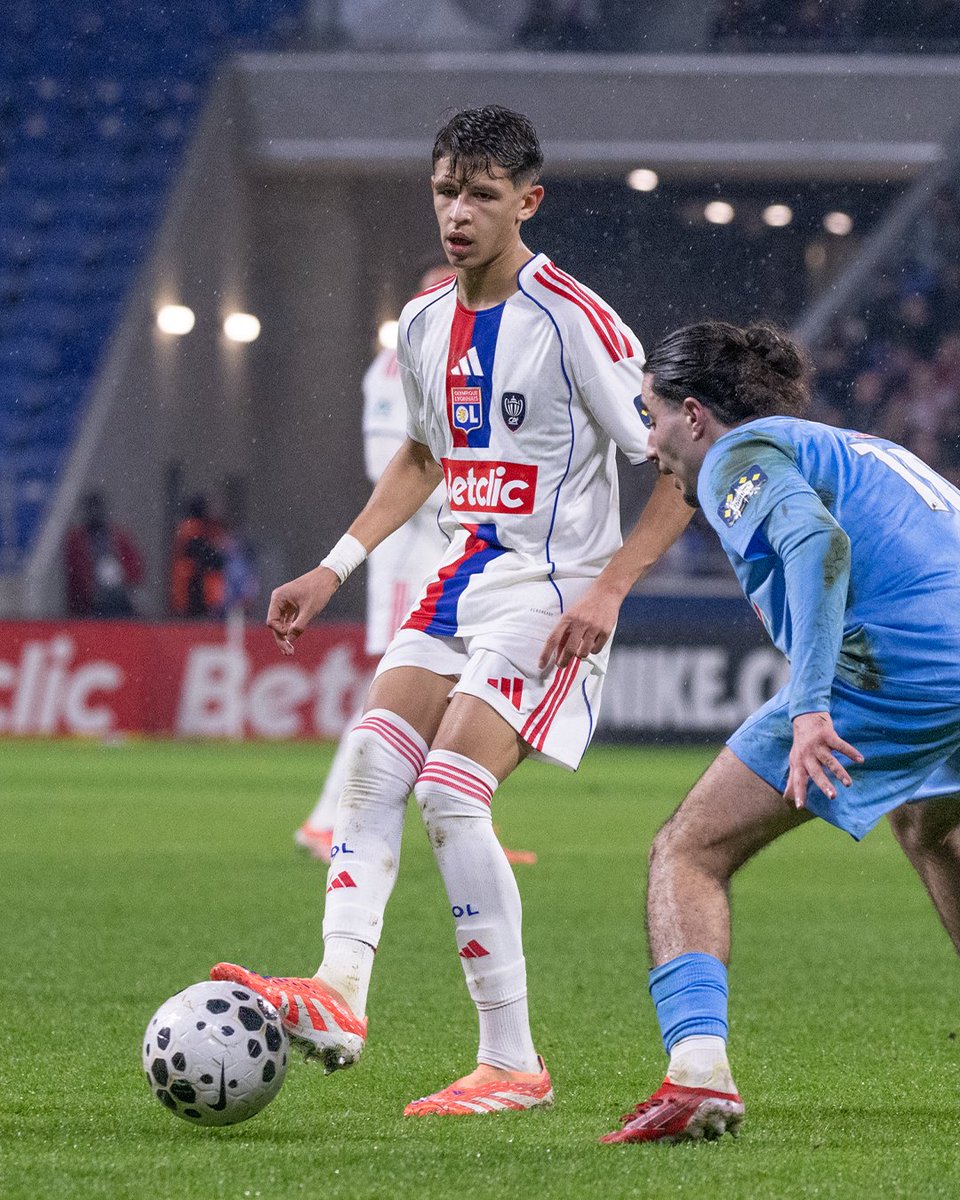 Olympique Lyonnais tweet media
