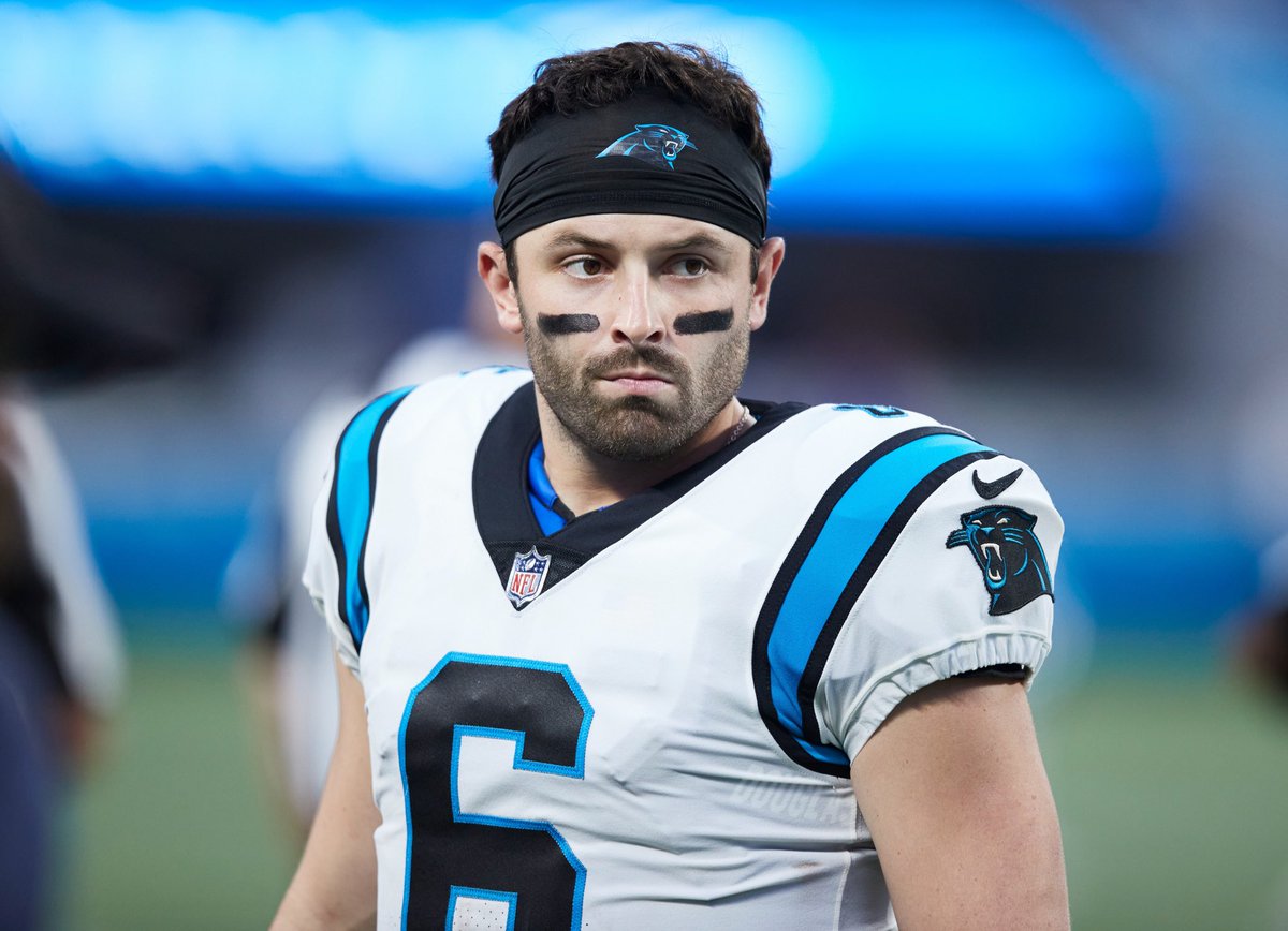 GhettoGronk's tweet image. Baker Mayfield with the division on the line