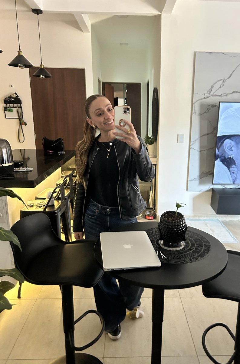 Vane Gamez tweet media