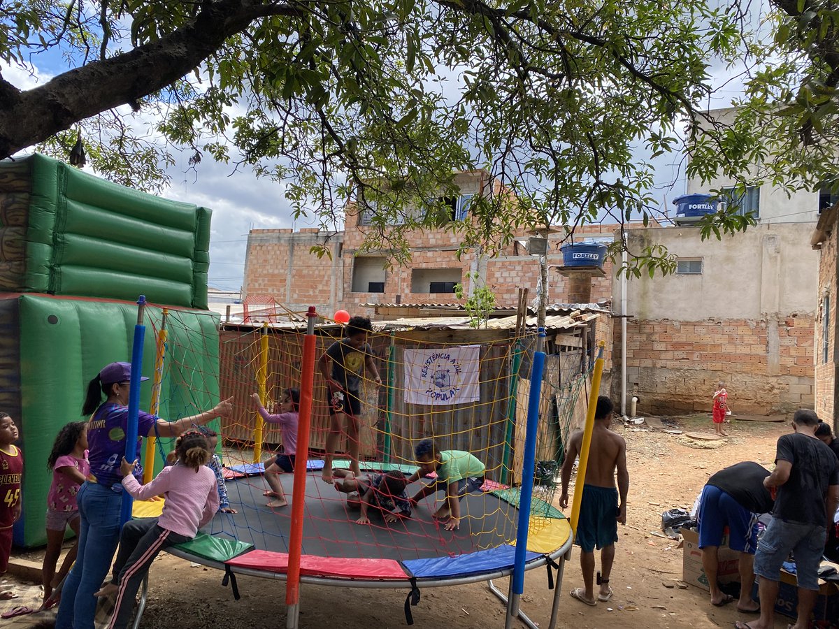 Resistência Azul Popular tweet media