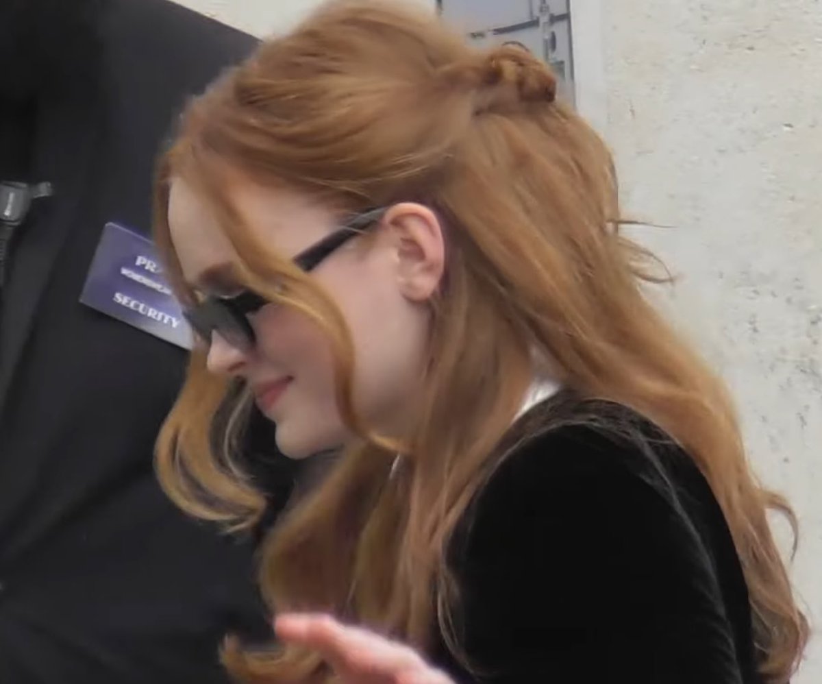 sadie sink posts (@sadieposts) on Twitter photo 