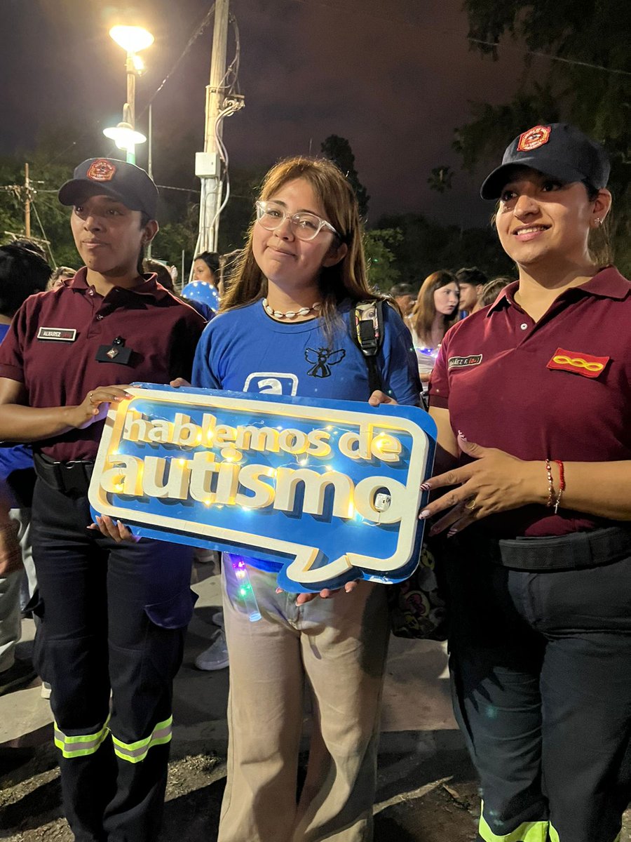 #MasLucesCeroRuidos campaña para generar un uso responsable de la Pirotecnia y generar unas fiestas en la que todos podamos Celebrar #Ley8340 gracias Bomberos y División Canes de la Policía de Salta <a href="/prensapolsal/">Policía de Salta</a> <a href="/GustavoSaenzOK/">Gustavo Sáenz</a> 💙💙💙