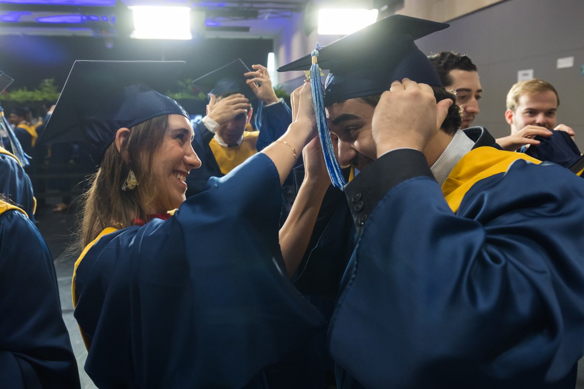 iebusiness tweet media