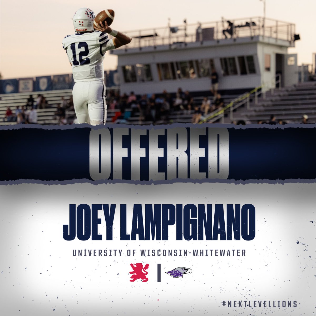 Saint Viator Football tweet media