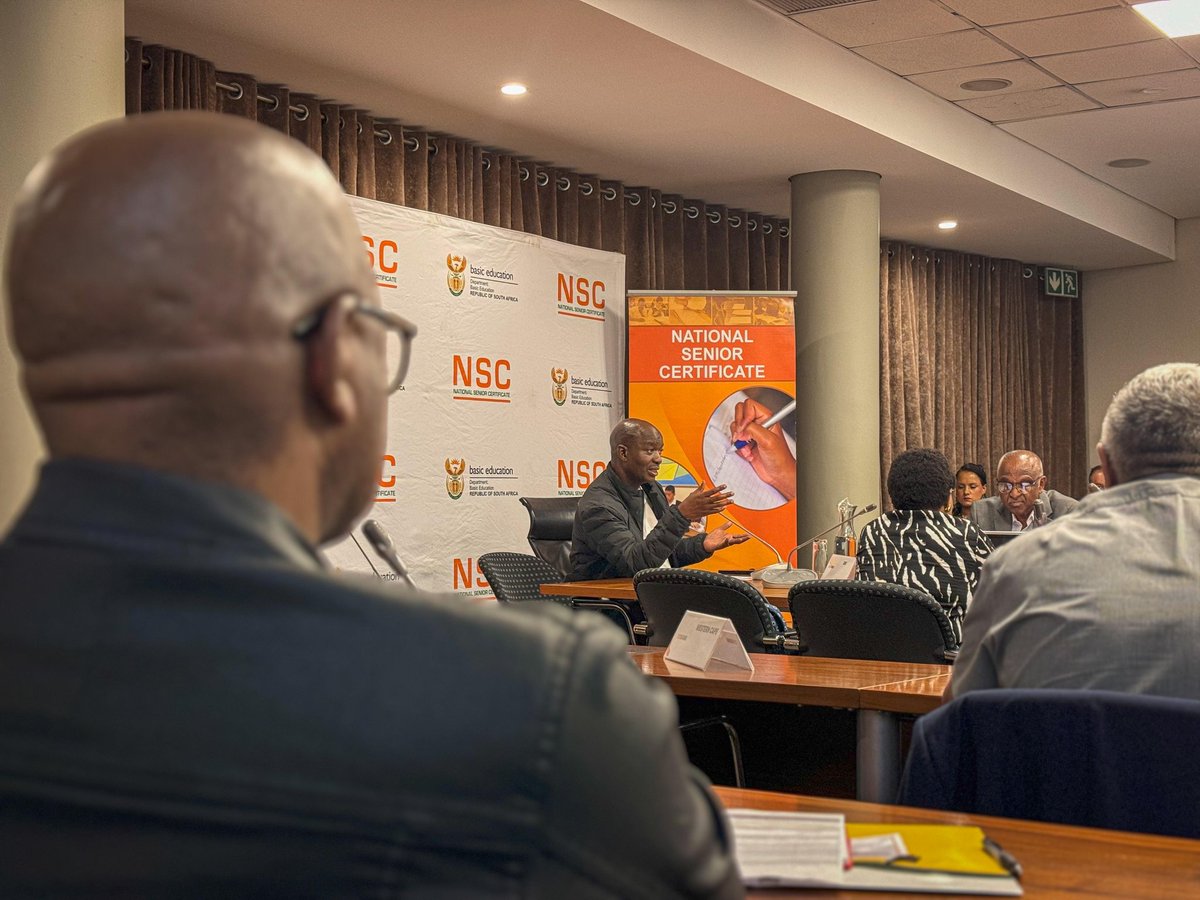 Hubert Mathanzima Mweli tweet media