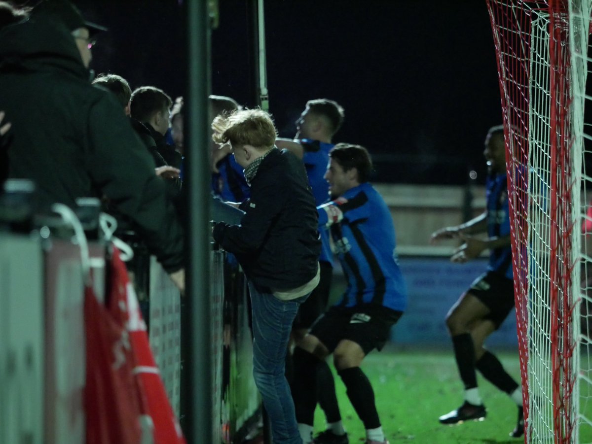 Bracknell Town FC tweet media