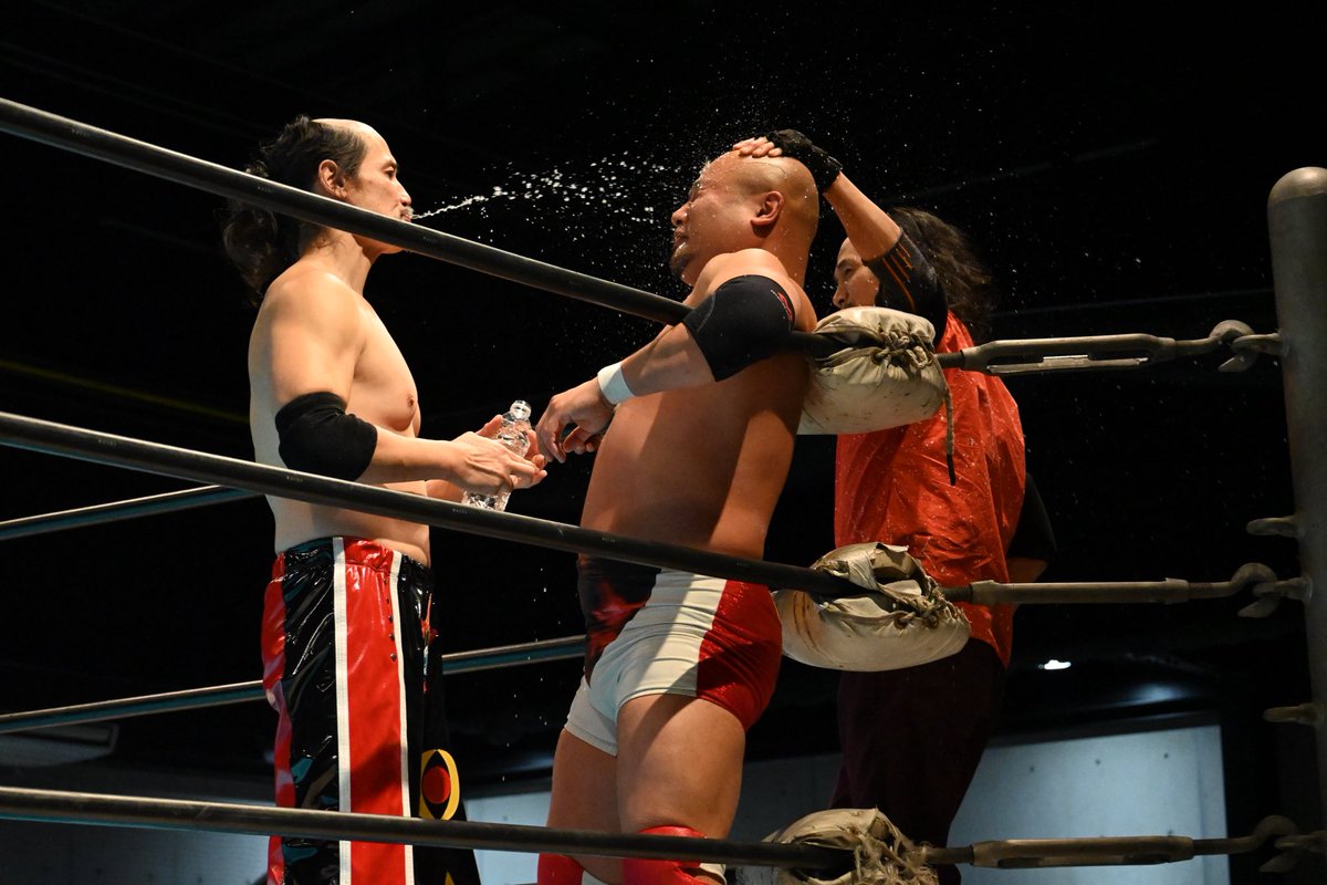 2025.12.21 大阪・豊中176BOX 水💧💦 #bjw #バラモン兄弟 #バラモン