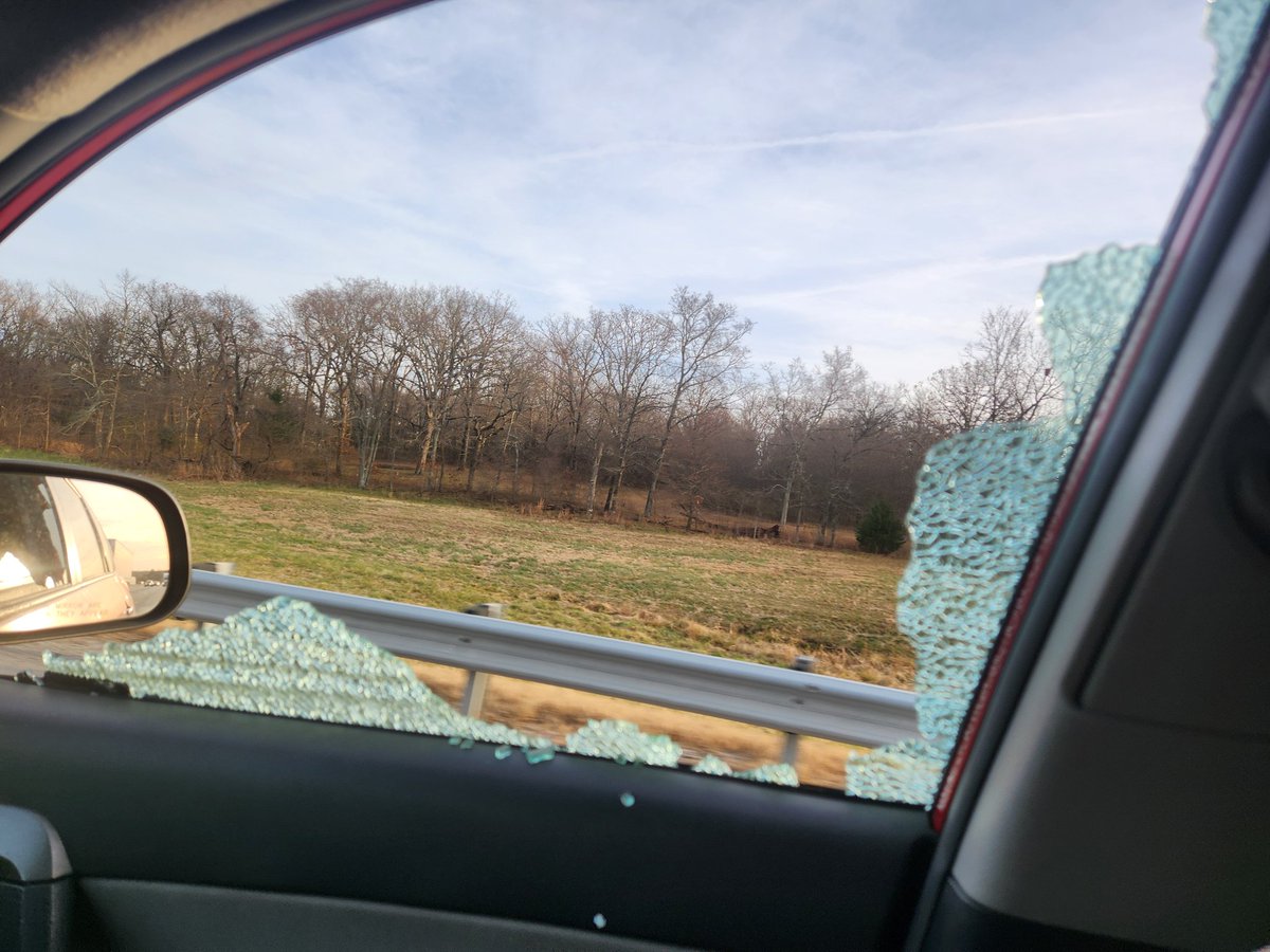 Luck Rock tweet media