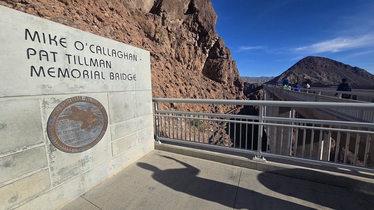 ocphoops's tweet image. Made it to The Hoover Dam. #MakingMemories #Nevada #Arizona #HooverDam