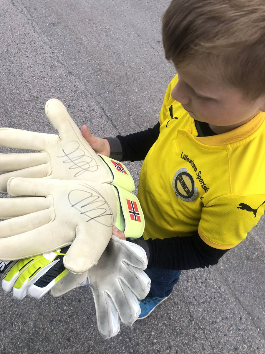 Erik van Wijk Kjelstad tweet media