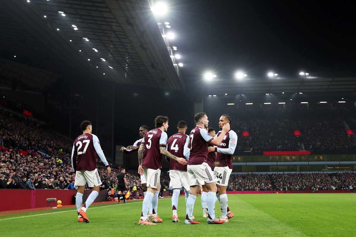 jmcginn7's tweet image. Merry Christmas! Morgan on fire!! UTV! 💜💜