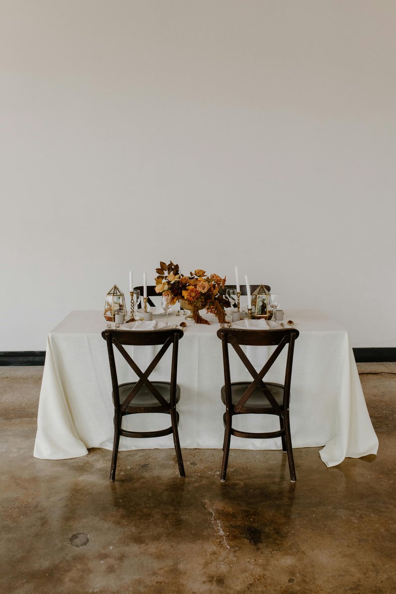 jrkitchenkraze's tweet photo. Choose the proper dining table for your space — where comfort, style, and good meals come together.

https://t.co/69aiN7lxJL

#DiningTableGoals #PerfectFitFurniture #KitchenAndDining #DineInStyle #SpaceSmartDesign #HomeEssentials #GatherAndDine #TableSettingInspo #FunctionalFurniture #ShopNow