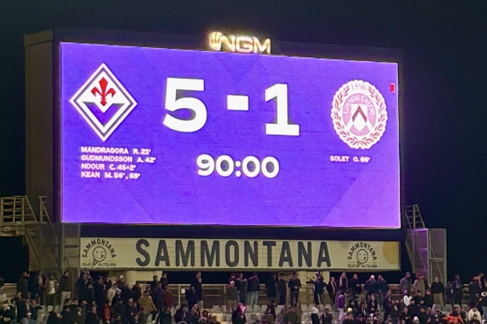 AUGURONI DI BUON  COMPLEANNO <a href="/semprechiara5/">Chiara</a> 
💜💜💜💜💜💜💜💜💜💜💜💜