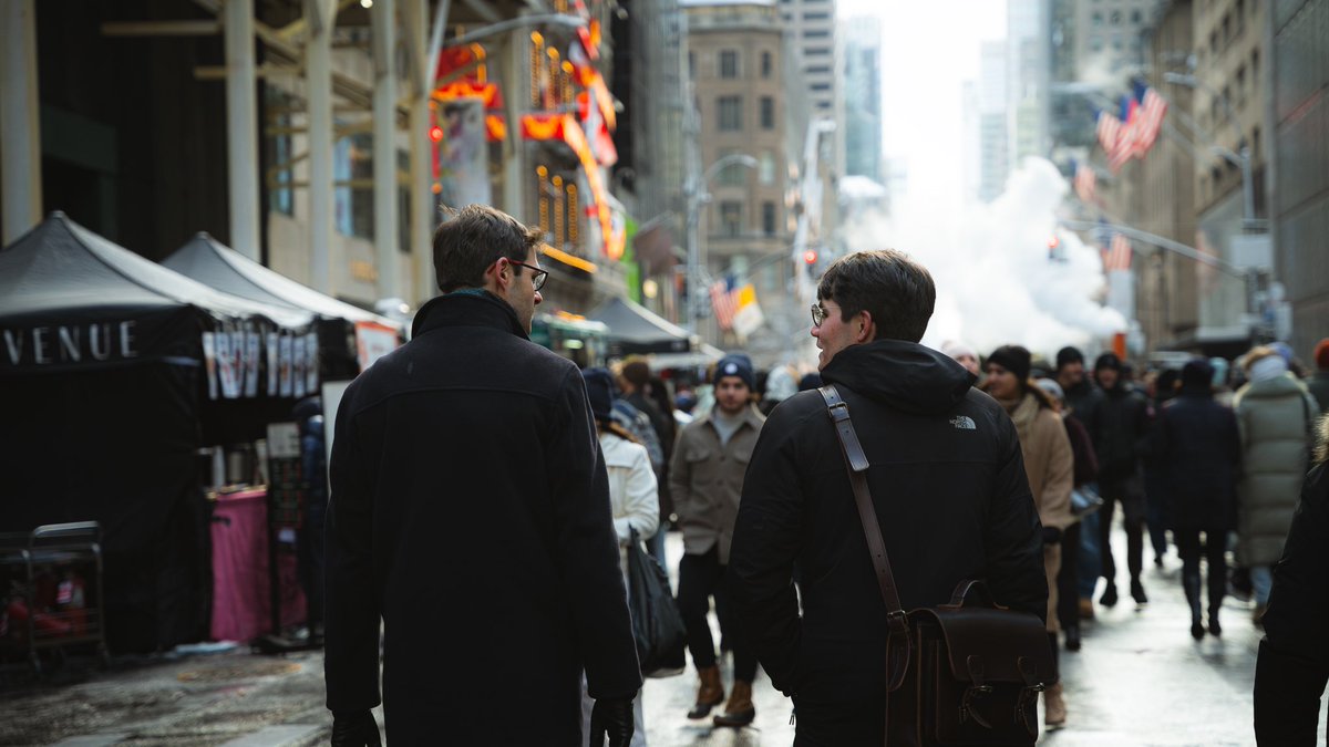Snow day on 5th Ave.
