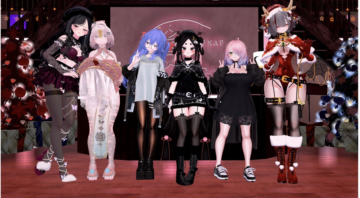 12/21 #VRC夢枕　行ってきました！
キャストさんたち可愛すぎて終始あわあわすることしかできませんでした。
撫でと話がうますぎてめちゃ心地よかったです！
またいきたい！