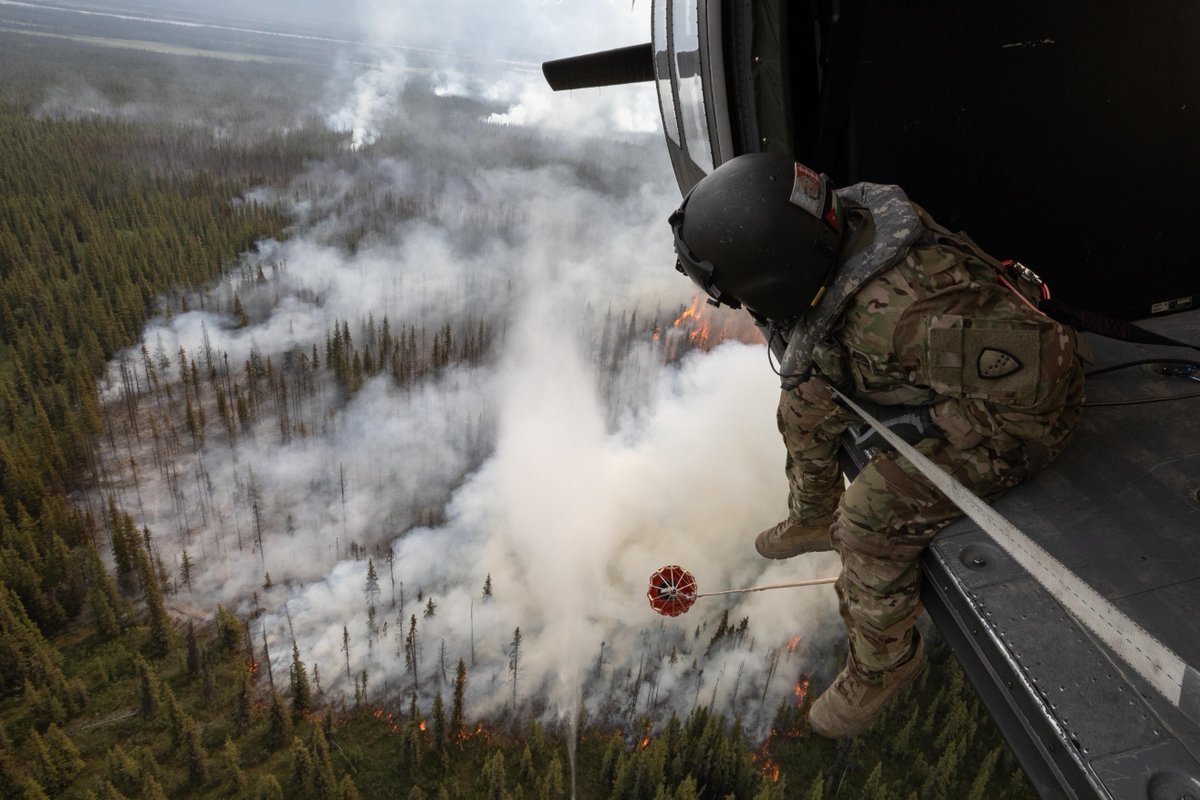 U.S. Army tweet media