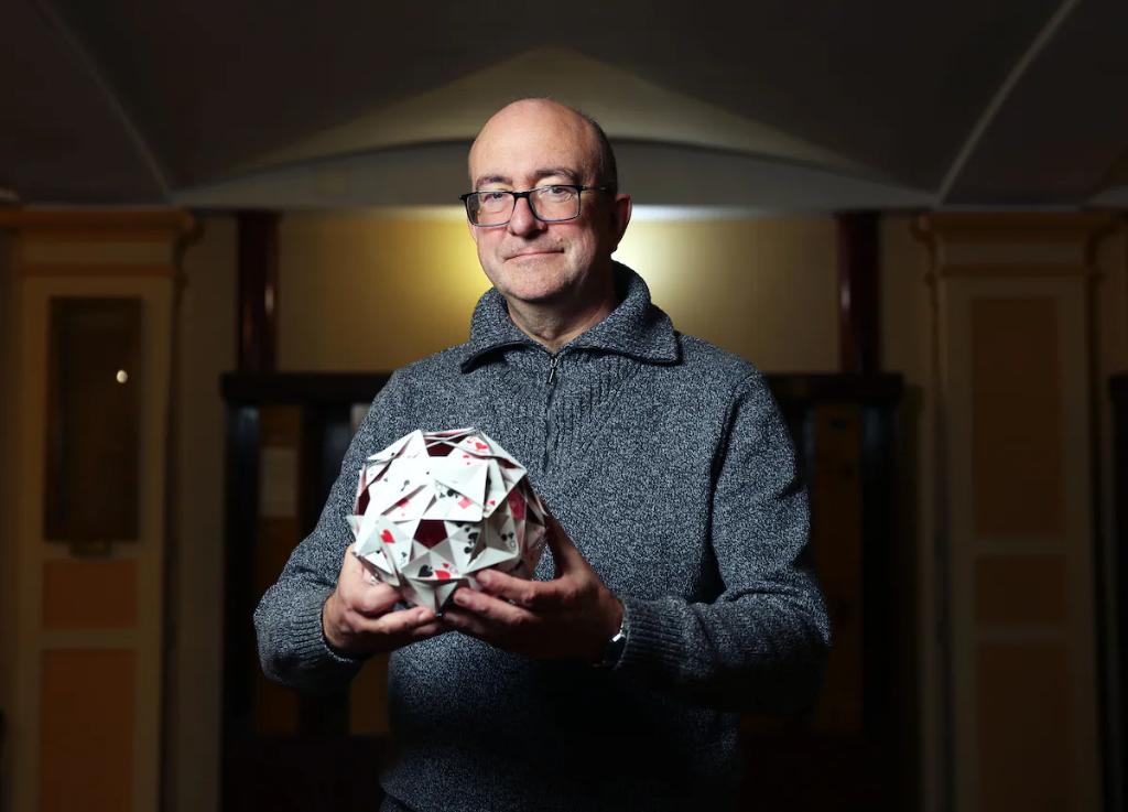 LaFacultadInvisible tweet media