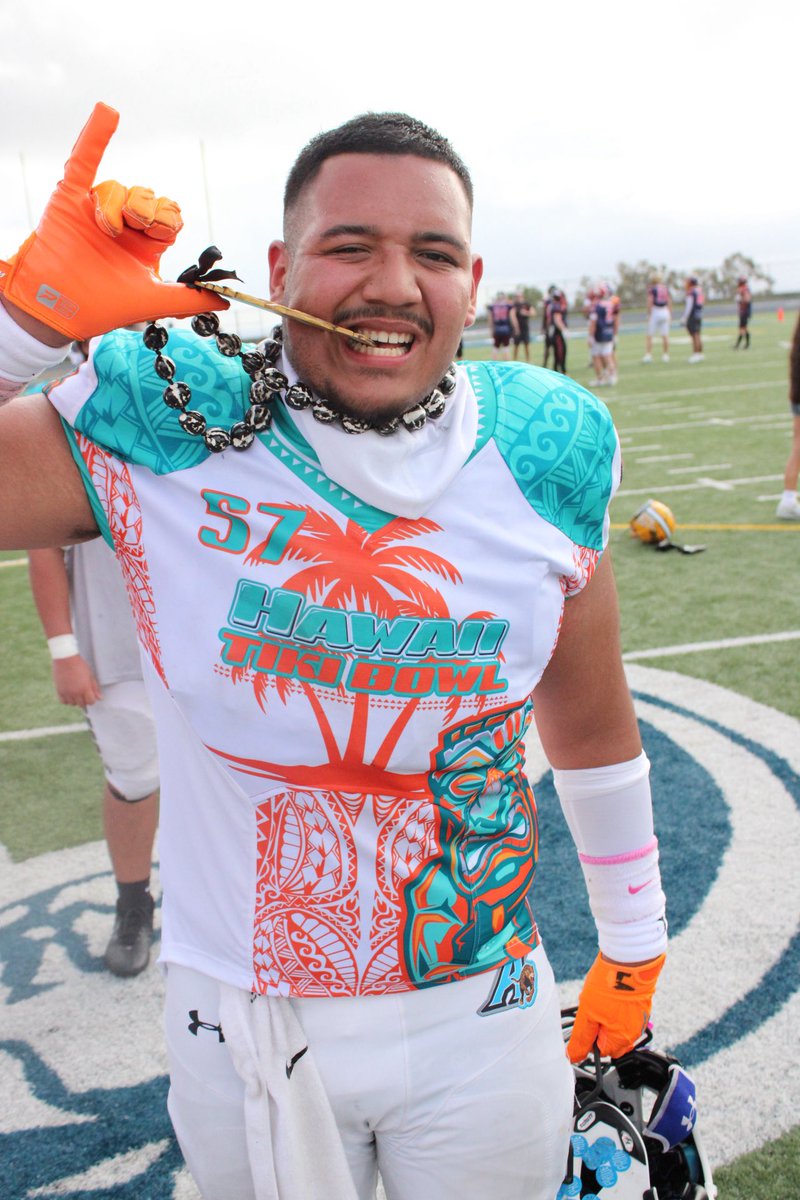 Anthony Meza tweet media