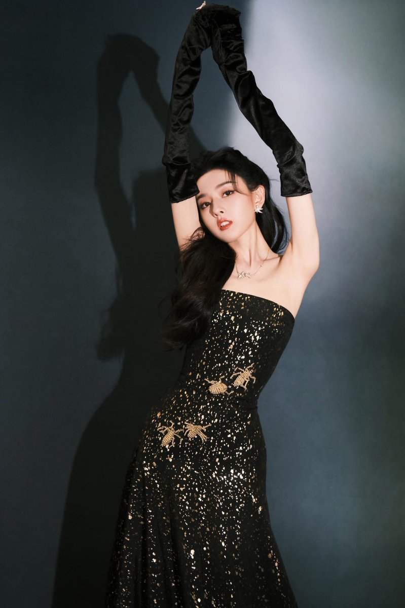 Plv 🦢 update 😍 SONG ZUER AT TENCENT ALL STAR NIGHT 2025