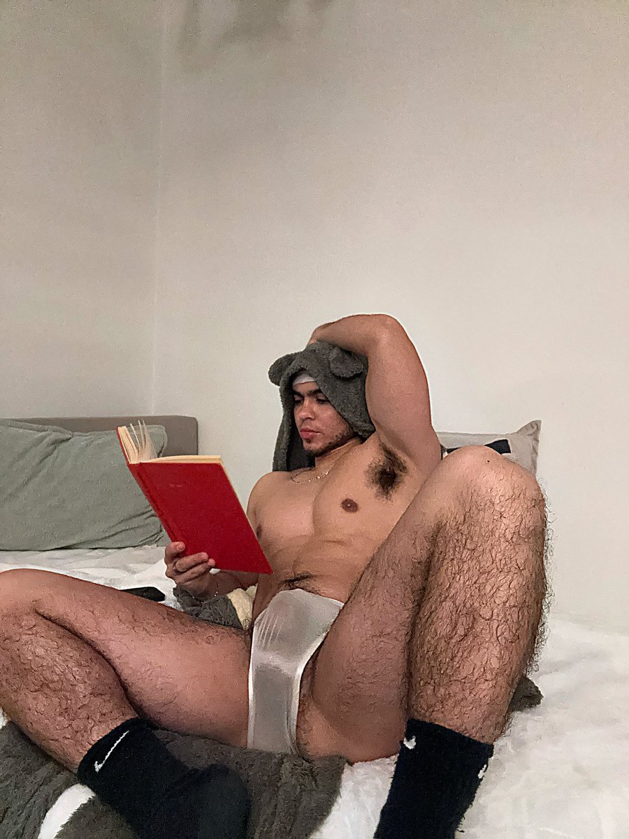 juniorcanoca's tweet photo. Leer y jugar 💪🏼🥵😌 quieres ver🔥😍
Rt y te llega algo 🔥🥵😌 
Sin censura en mi OF 
https://t.co/gHS8Uogkxa

https://t.co/gHS8Uogkxa https://t.co/T4BfzQQmG0