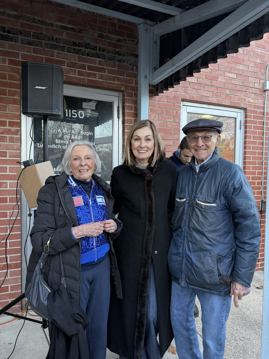 Gov. Kim Reynolds tweet media