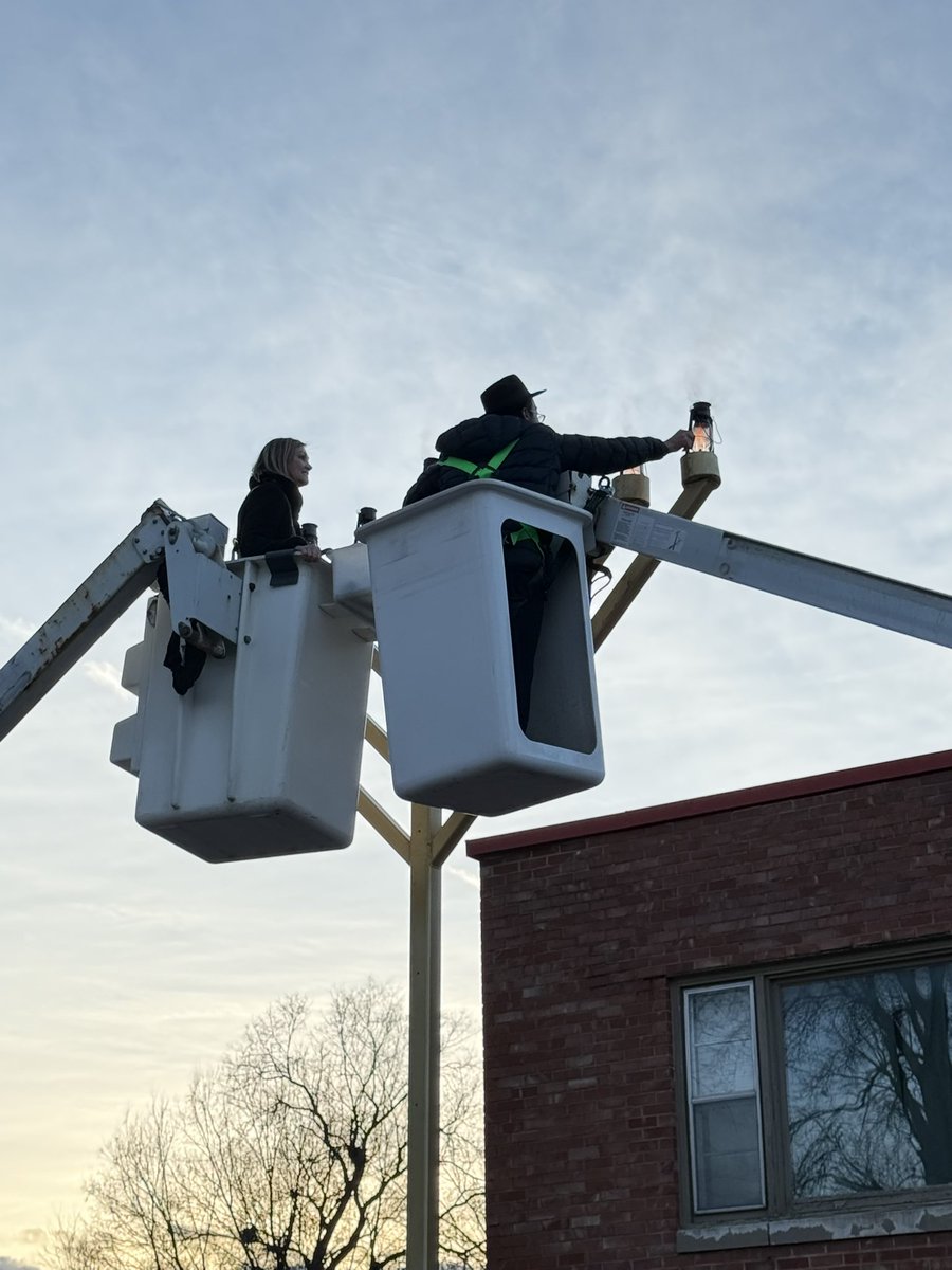 Gov. Kim Reynolds tweet media