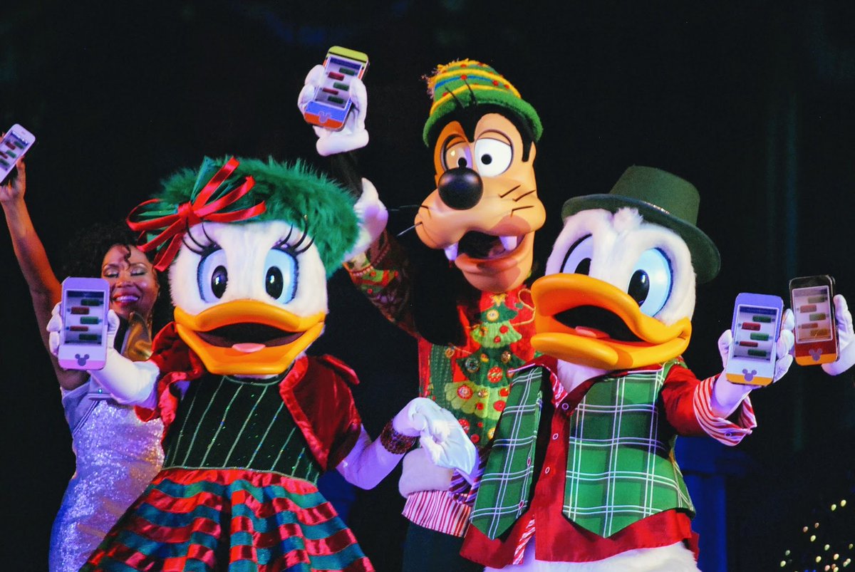 Attractions Magazine tweet media