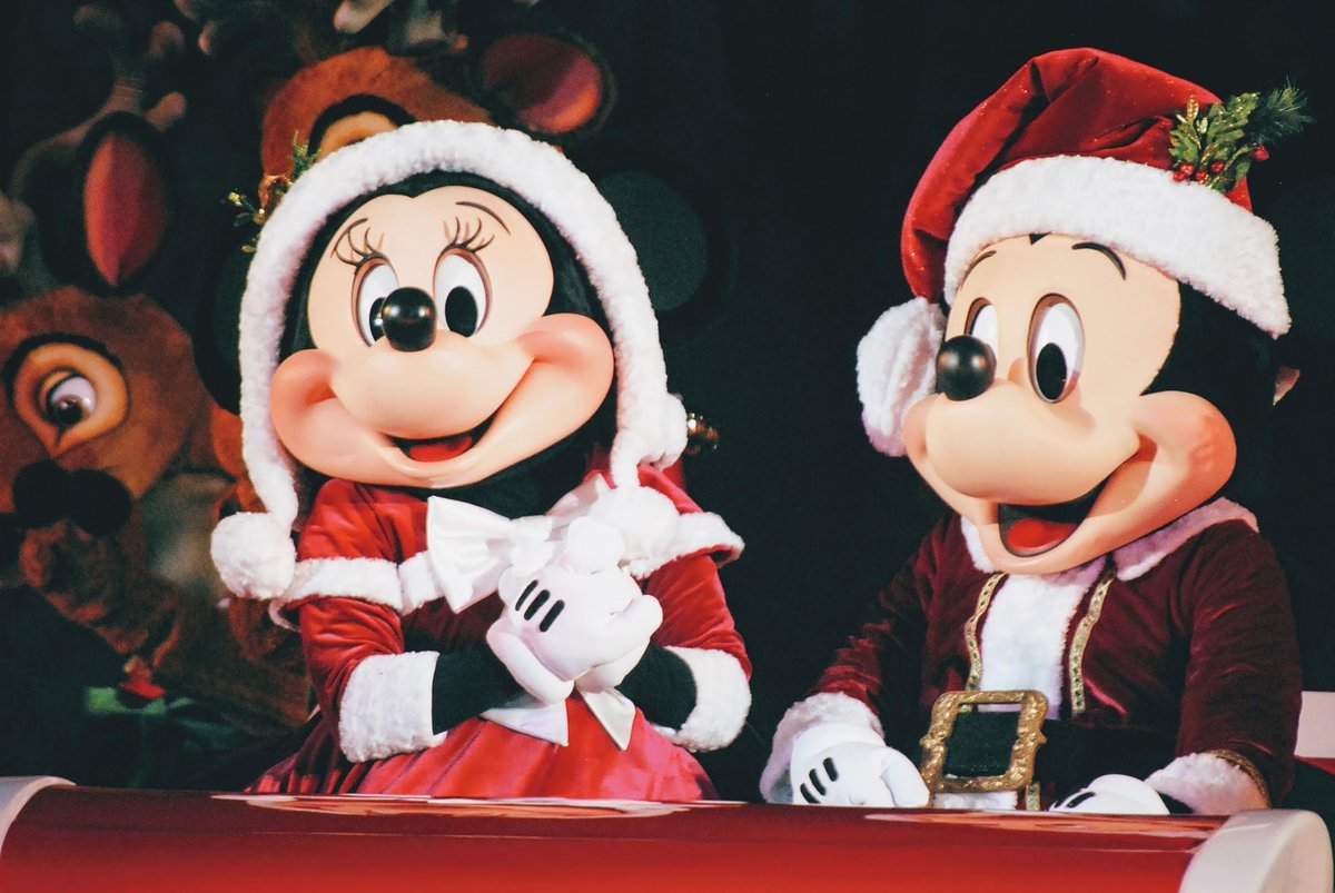 Attractions Magazine tweet media