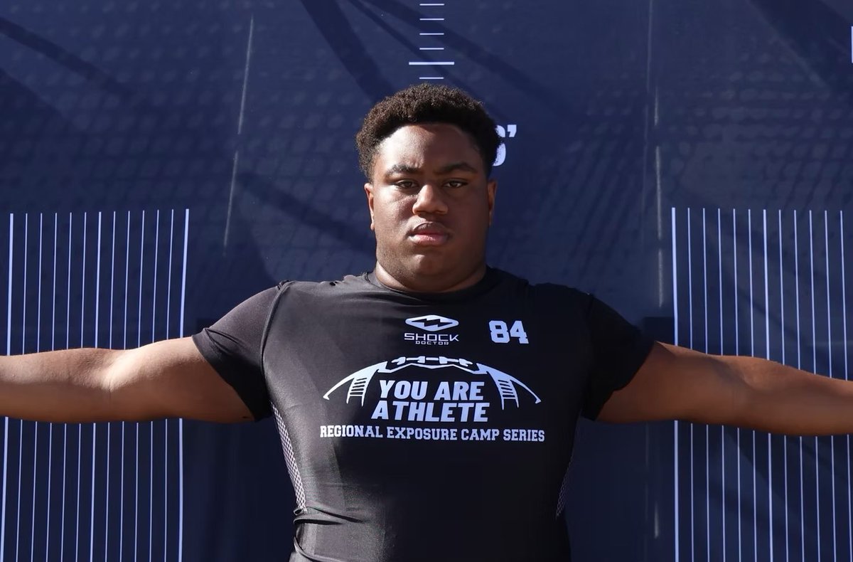 youareathlete's tweet image. 2027 DL Koren Griggs (@KorenGriggs) out of Port Charlotte HS (FL)

“Griggs, an agile defender with solid hand movement and long arms. He has an interesting way of making his way to the backfield. He can be quick on his feet and relentless in pursuit.” - @BHoward_11