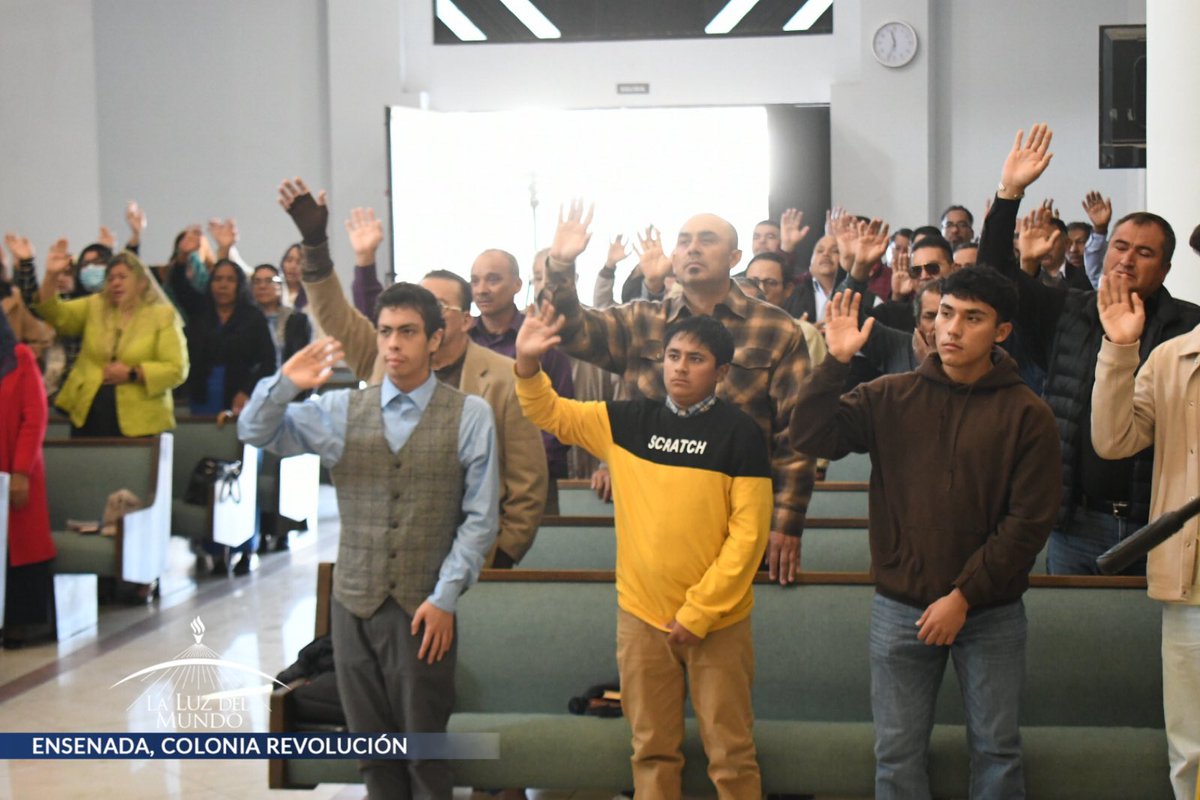 lldmensenada's tweet photo. Domingo 21 de diciembre  de 2025 -.(Ensenada, Baja California  - colonia Revolución - La Luz del Mundo).

¡LES MANDO UN SALUDO!

Naasón Joaquín García 
Siervo de Dios y Apóstol de Jesucristo 
21 de diciembre de 2025

#UnidadPerfecta
#LaLuzdelMundoenEnsenada
#Lldmensenada
#Lldm https://t.co/6TeESfGas8